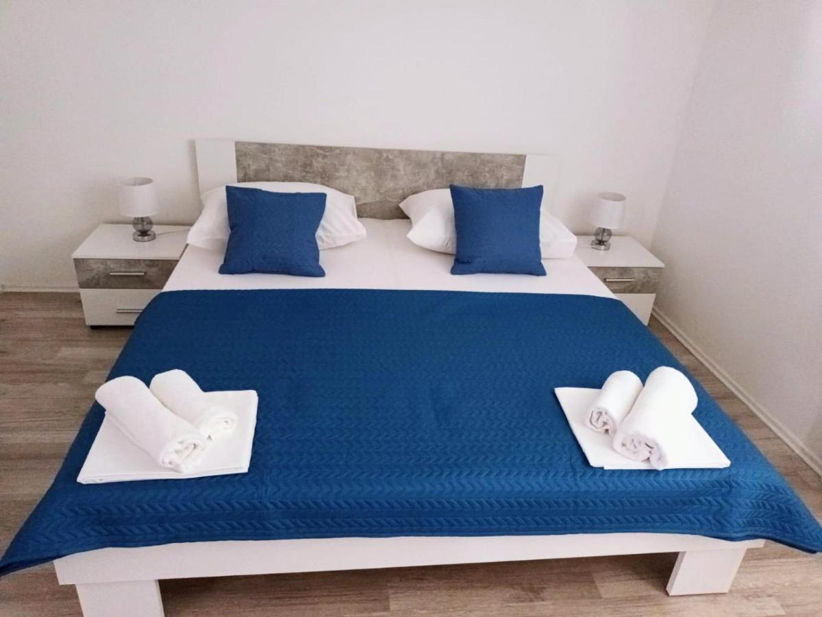 Apartment "None" Makarska Luaran gambar