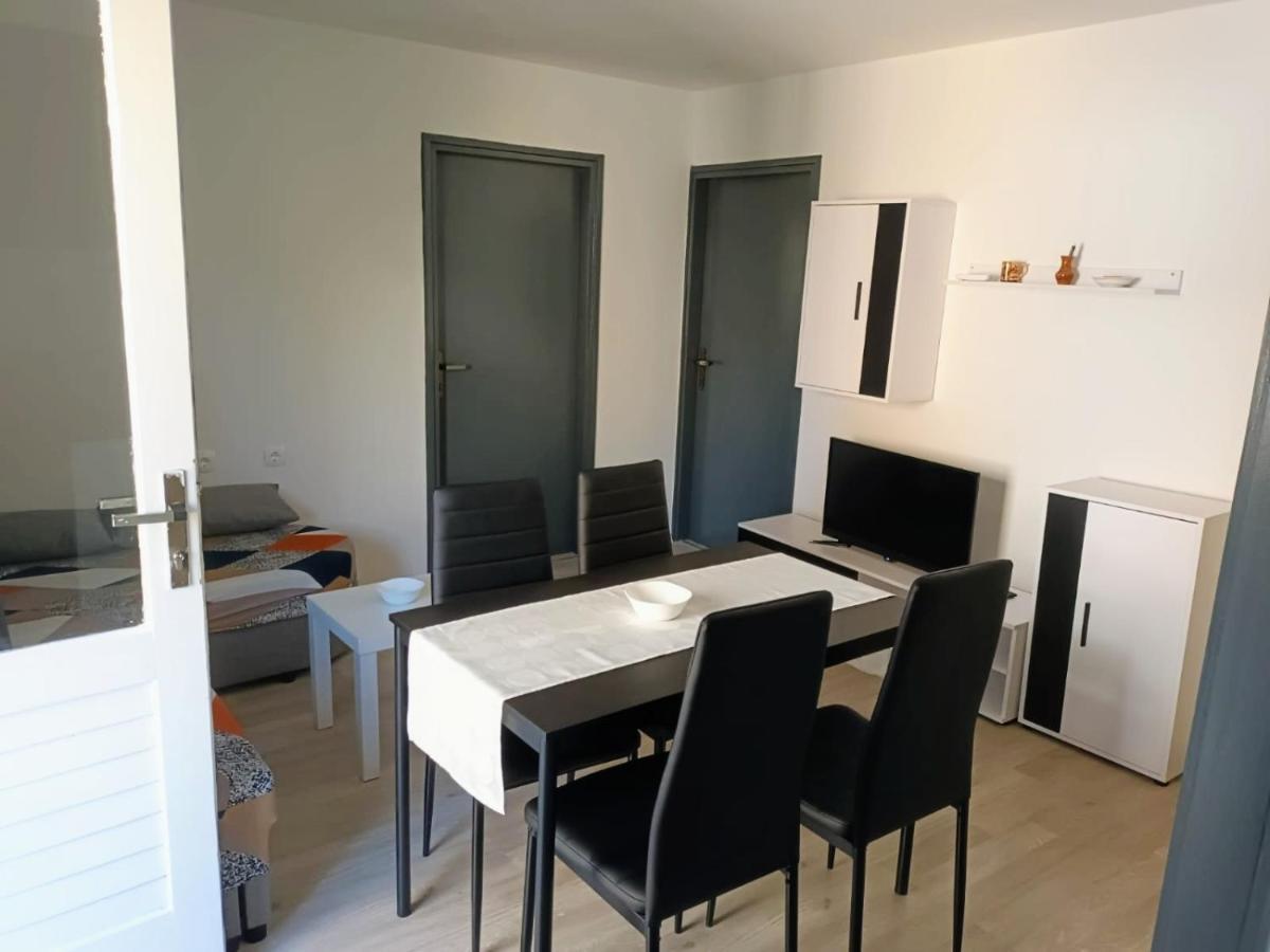 Apartment "None" Makarska Luaran gambar